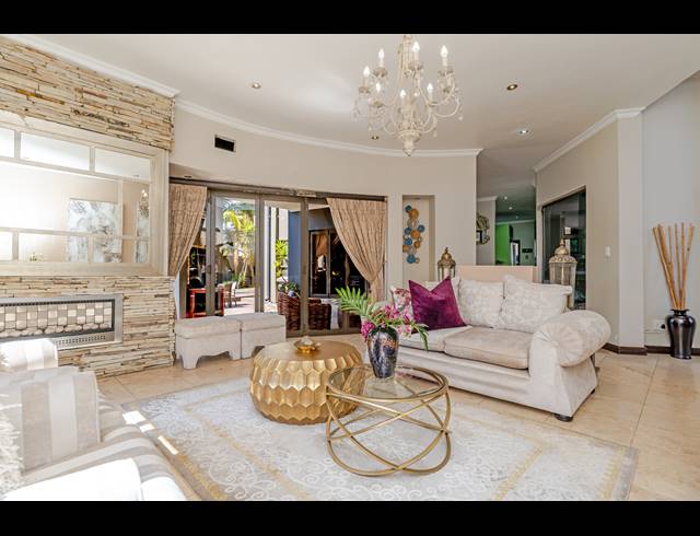4 BEDROOM FREEHOLD FOR SALE IN SAGEWOOD